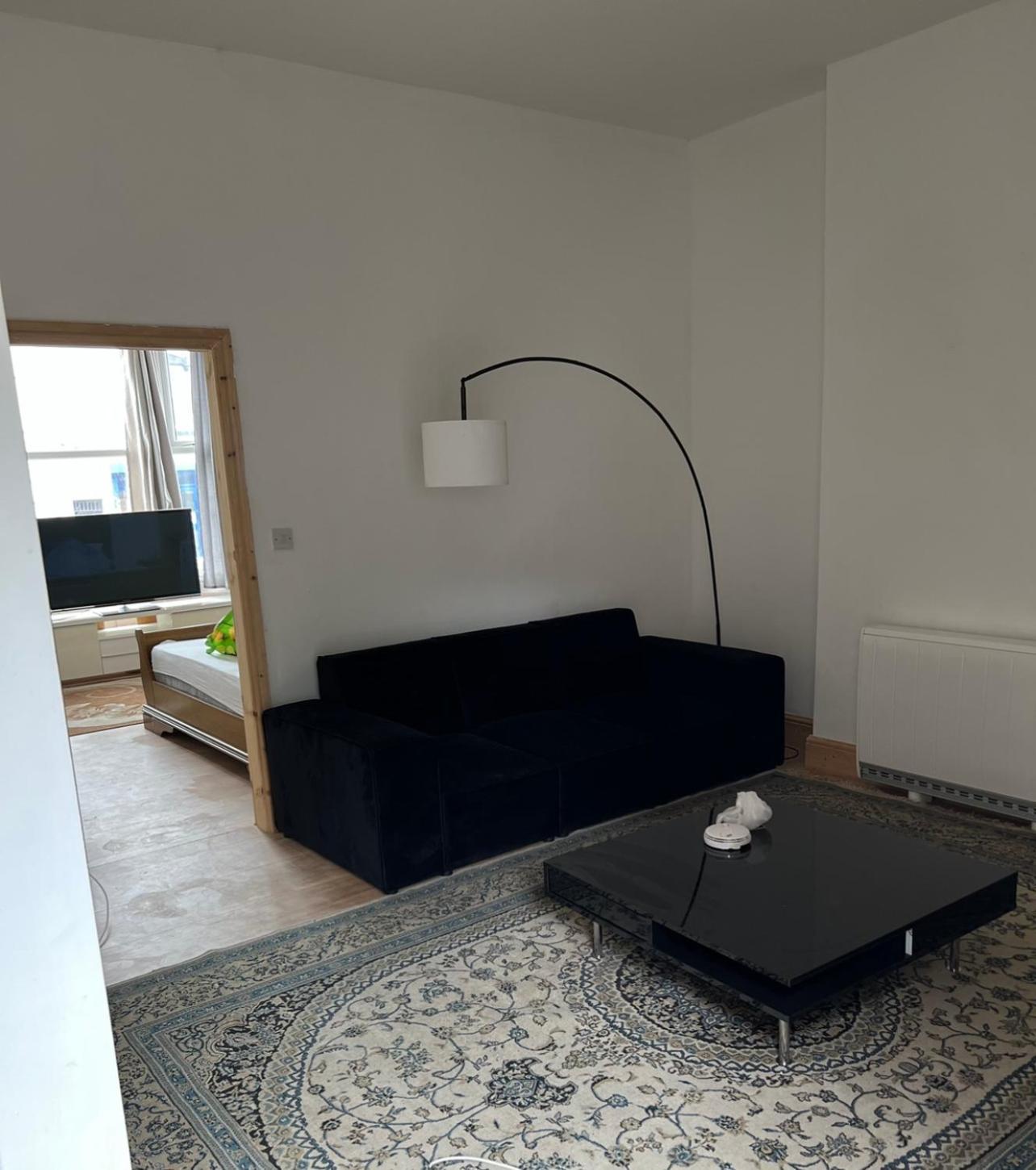 New Flat, Own Bathroom, Sitting Room & Large Bedroom - Walsall Bescot Экстерьер фото